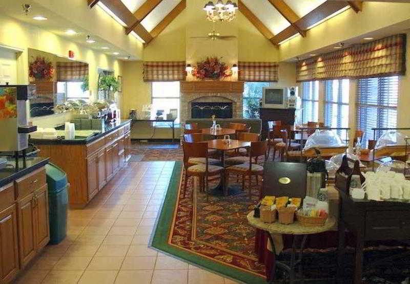 Hotel By Marriott