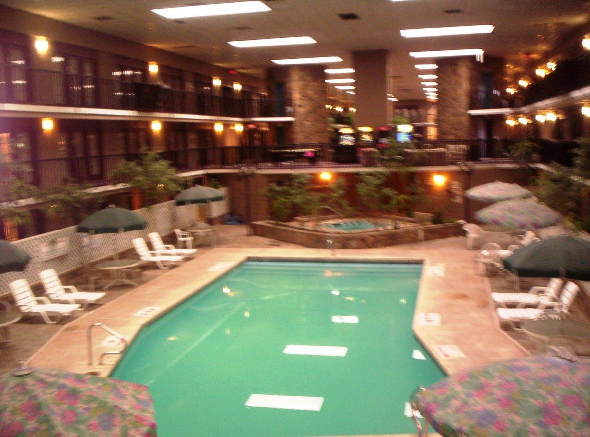 1hotel