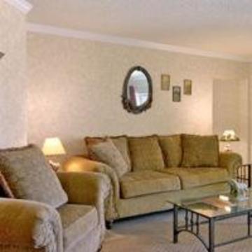 Extend-a-suites Hotel