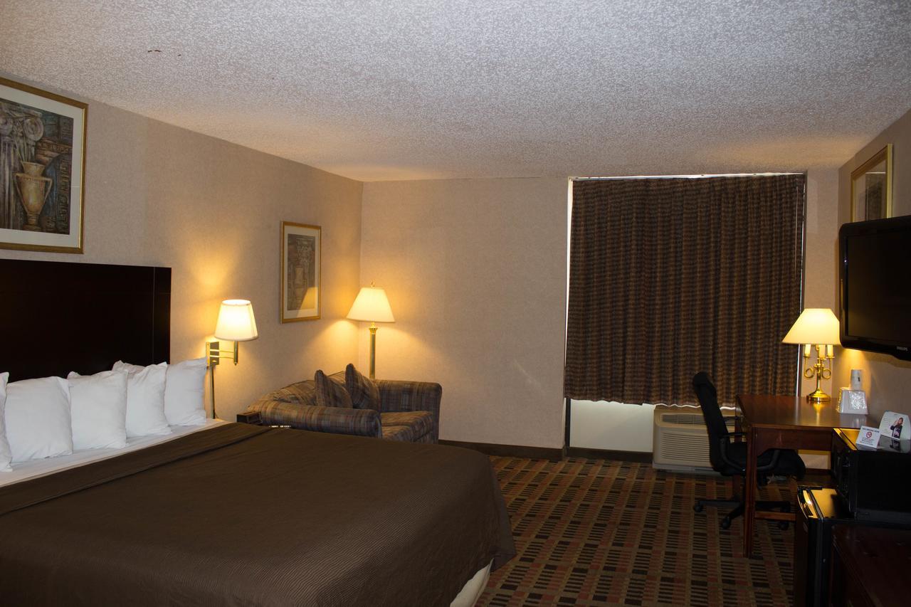 Days By Wyndham East Hotel Amarillo
