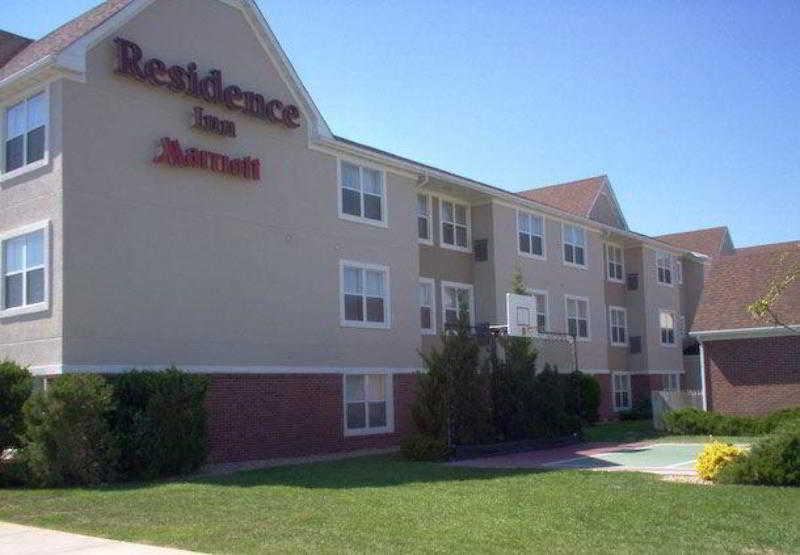 Hotel By Marriott