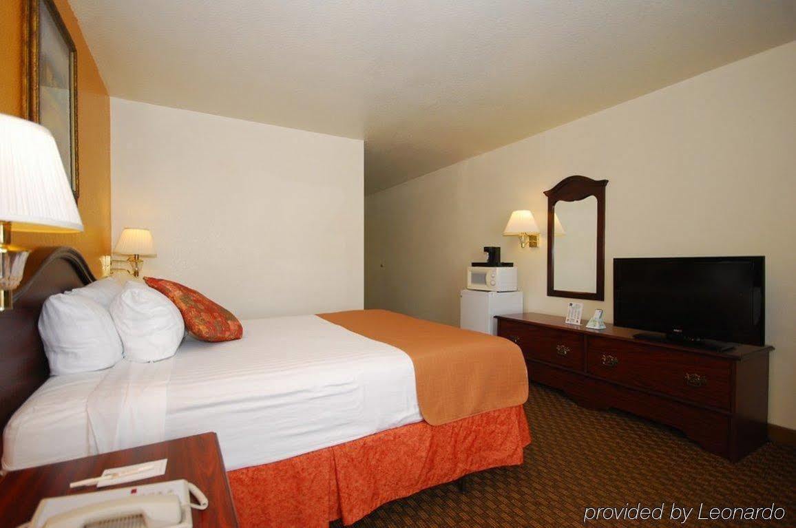Western Santa Fe 3*