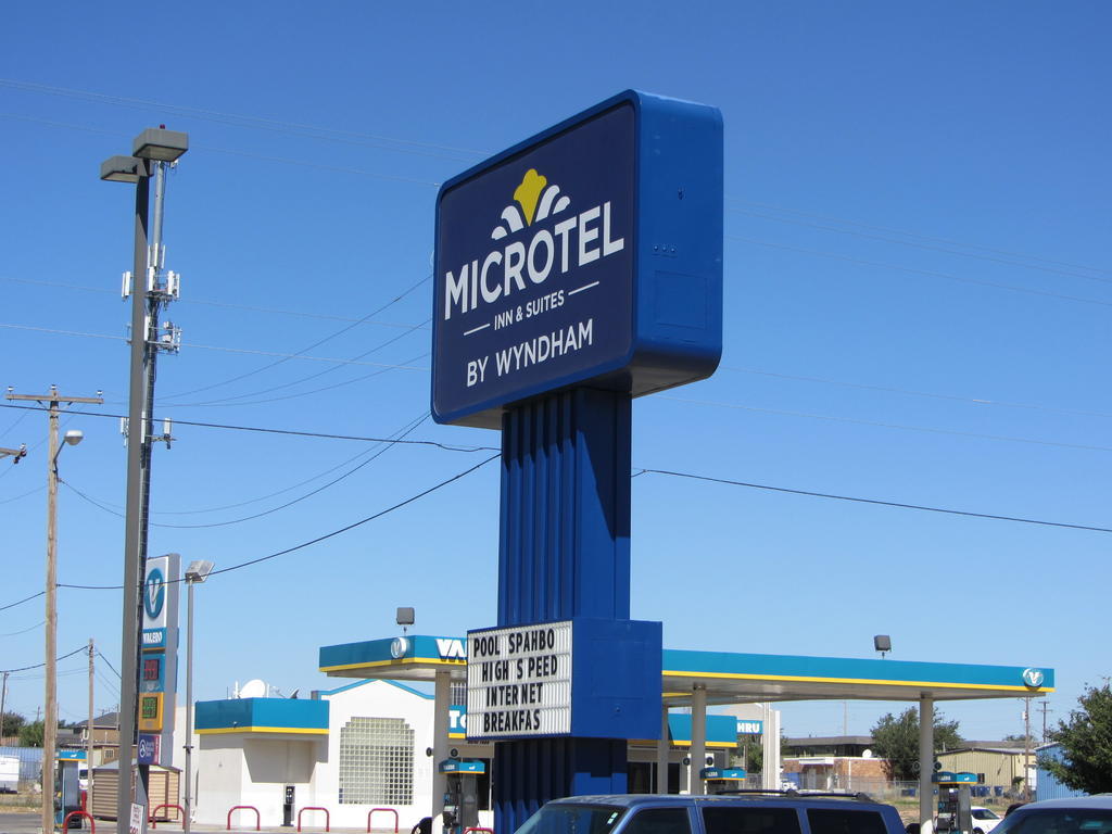 Microtel & By Wyndham 3*