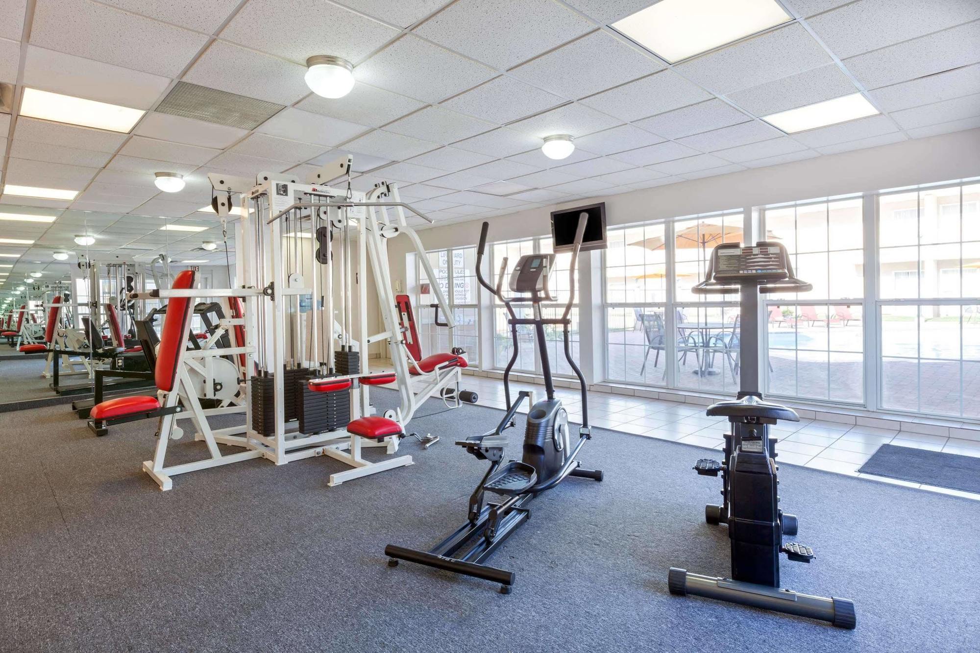 Extend-a-suites - Extended Stay, I-40 West 2* Amarillo