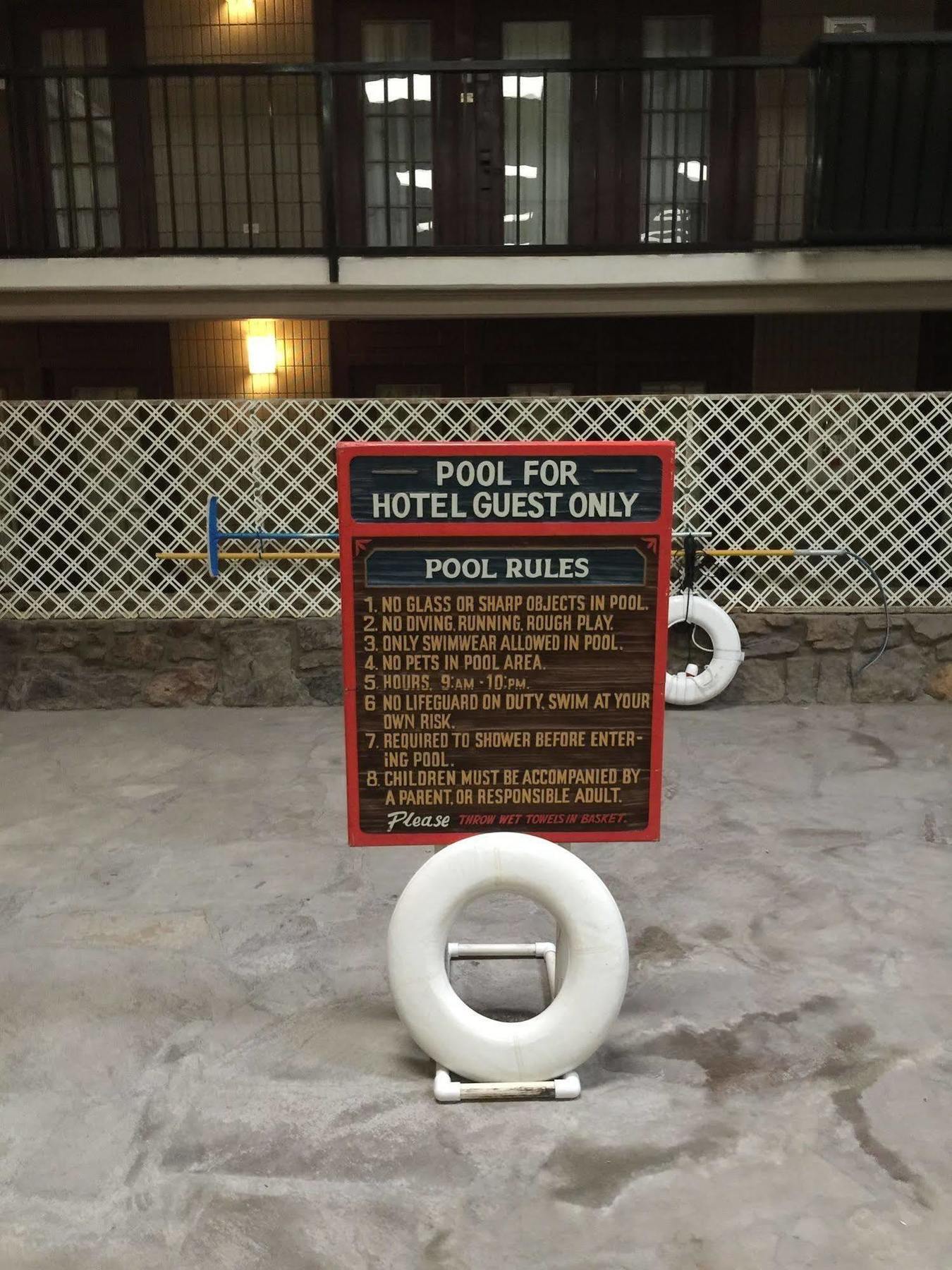 1hotel 2* Amarillo