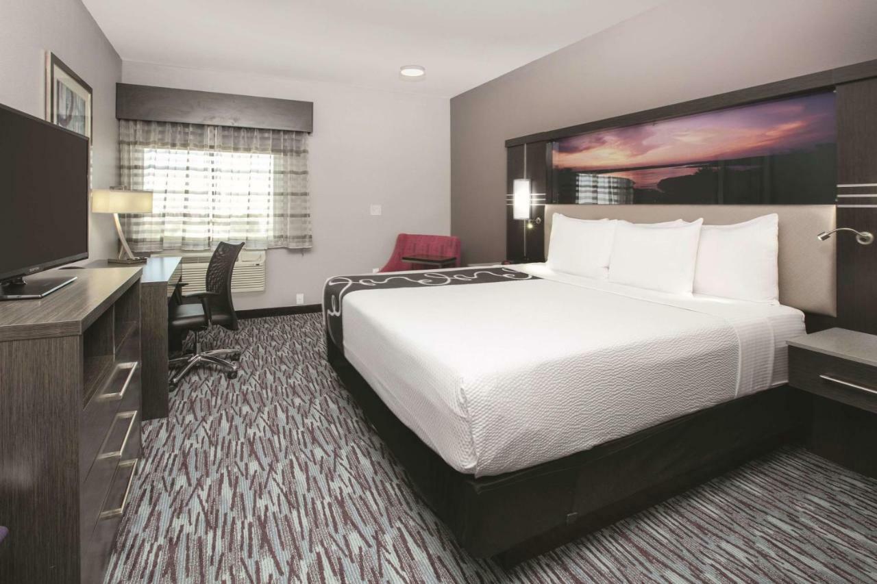 La Quinta By Wyndham Airport 3*