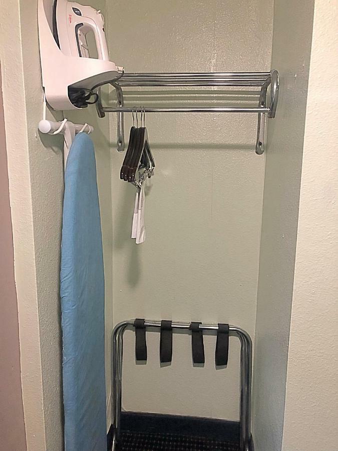1hotel 2*