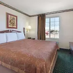 Super 8 By Wyndham Amarillo West