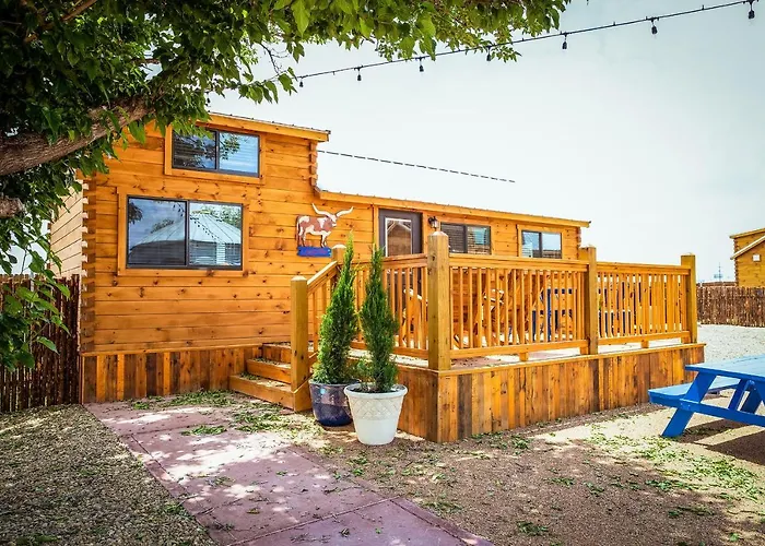 Big Texan Cabins