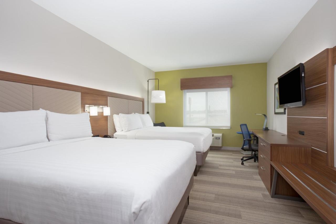 Express & By Ihg Hotel