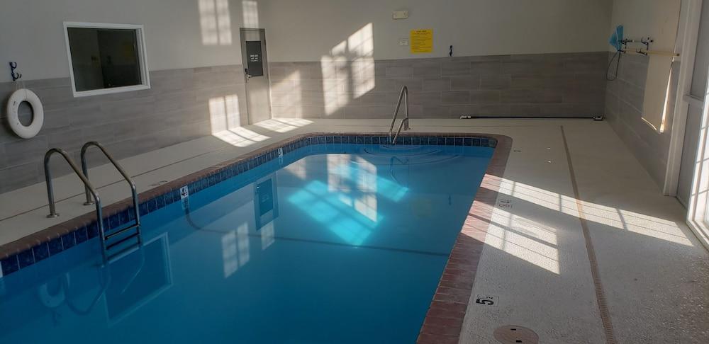 Super 8 By Wyndham West * Amarillo