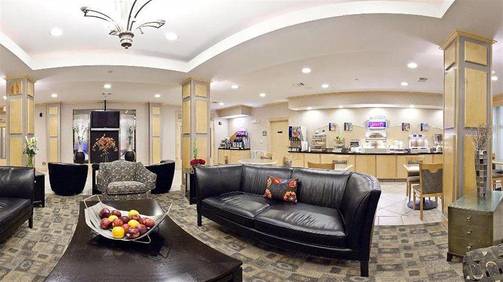 Express & By Ihg 2*