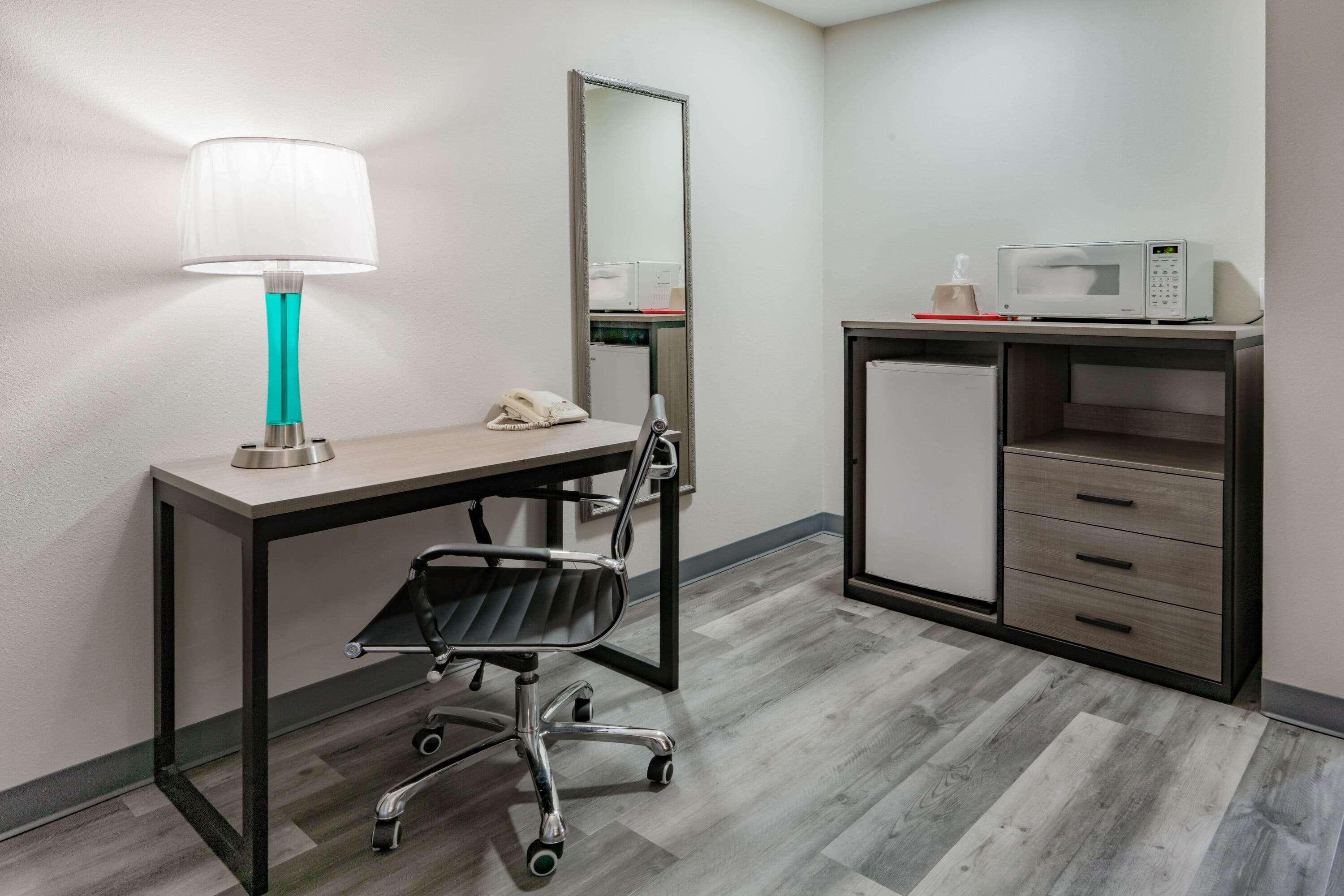 Super 8 By Wyndham West Hotel Amarillo