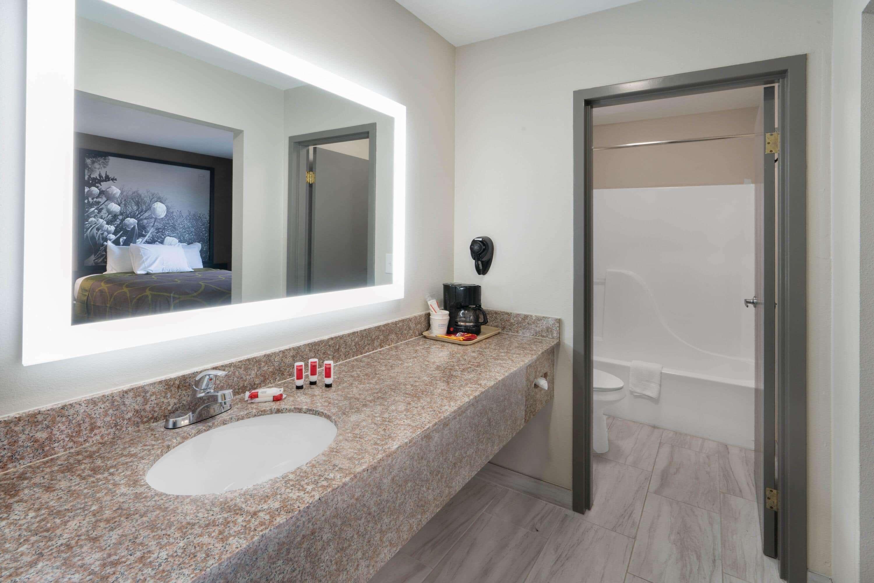 Super 8 By Wyndham West * Amarillo