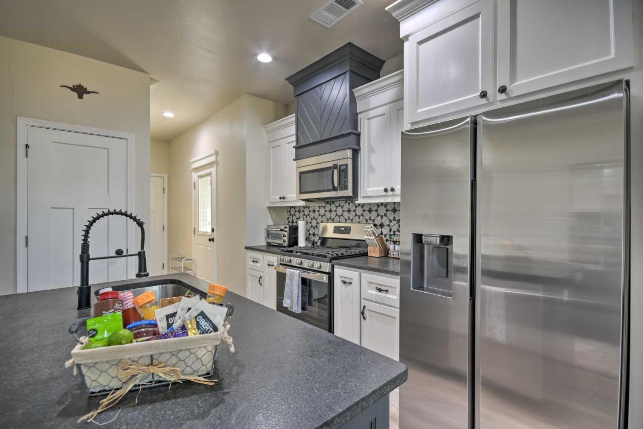 Holiday home Bright Townhome Near Parks And Town! Amarillo