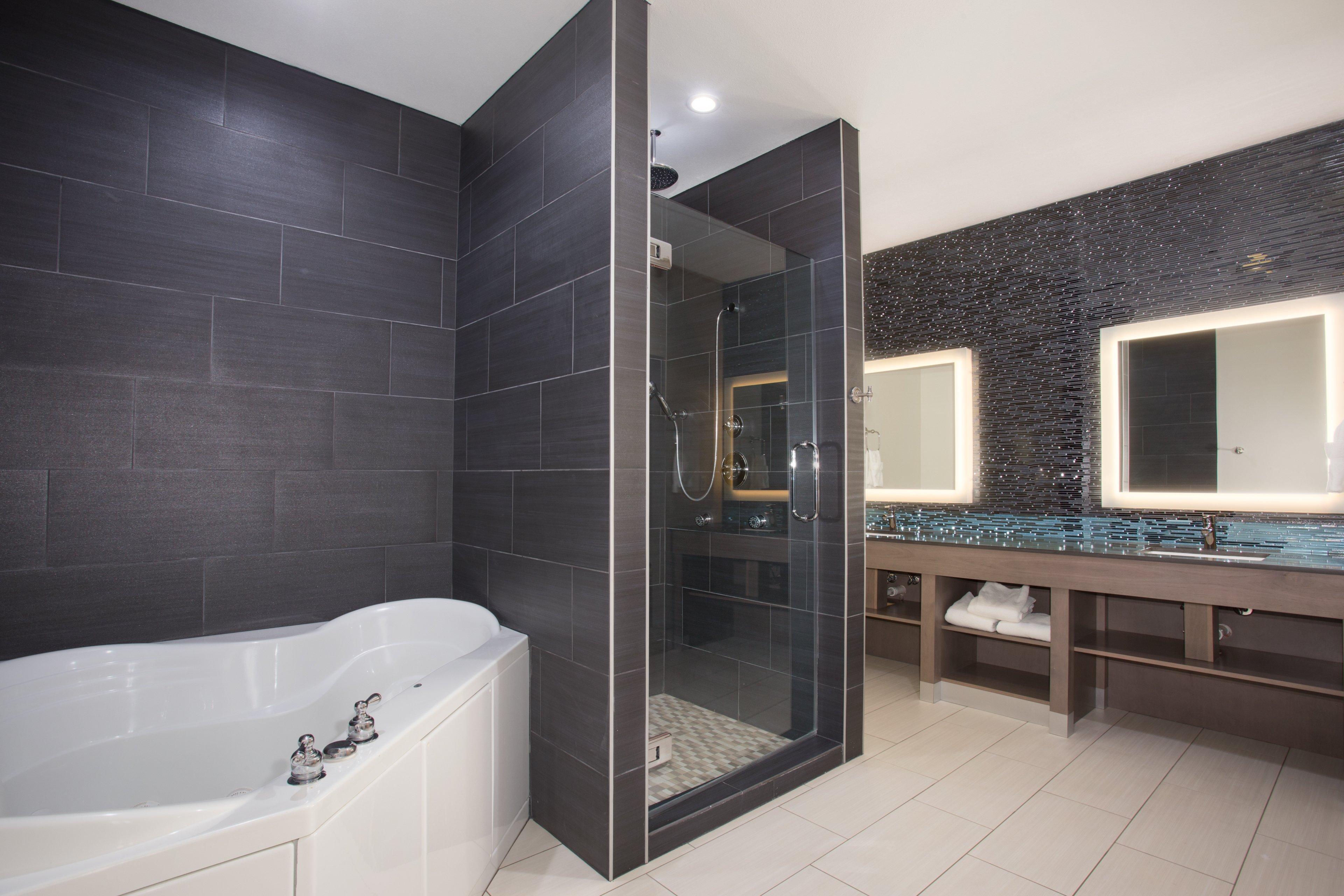 Hotel Express & By Ihg