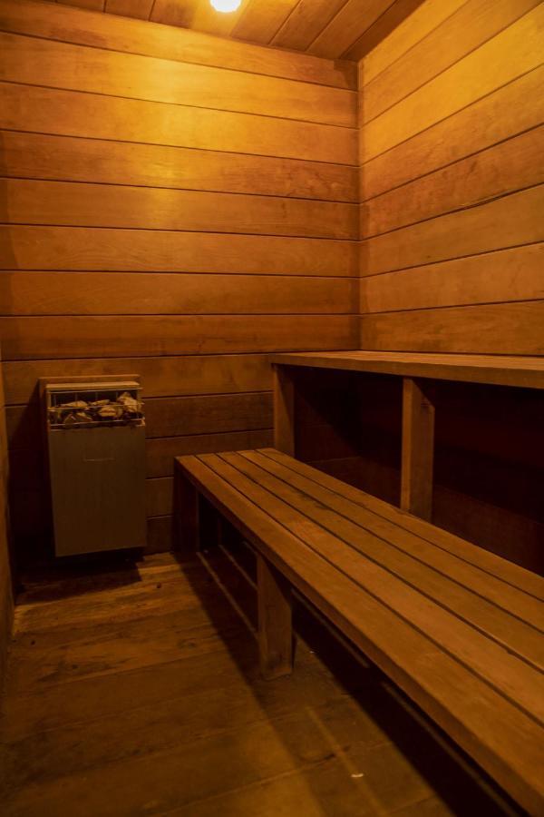 Big Texan Cabins Holiday home