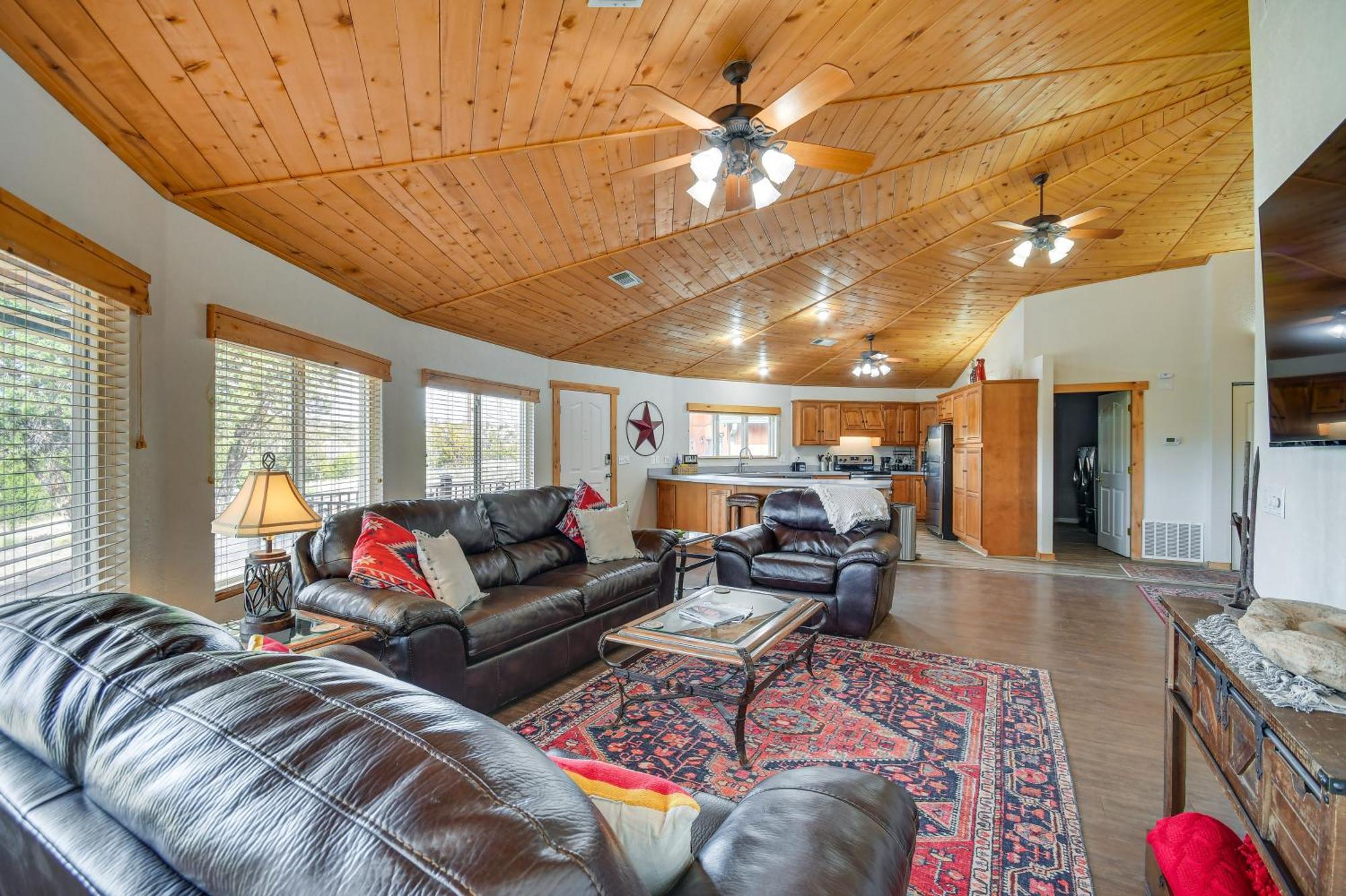 Holiday home Canyon Rim Retreat With Private Yard And Hot Tub! Amarillo