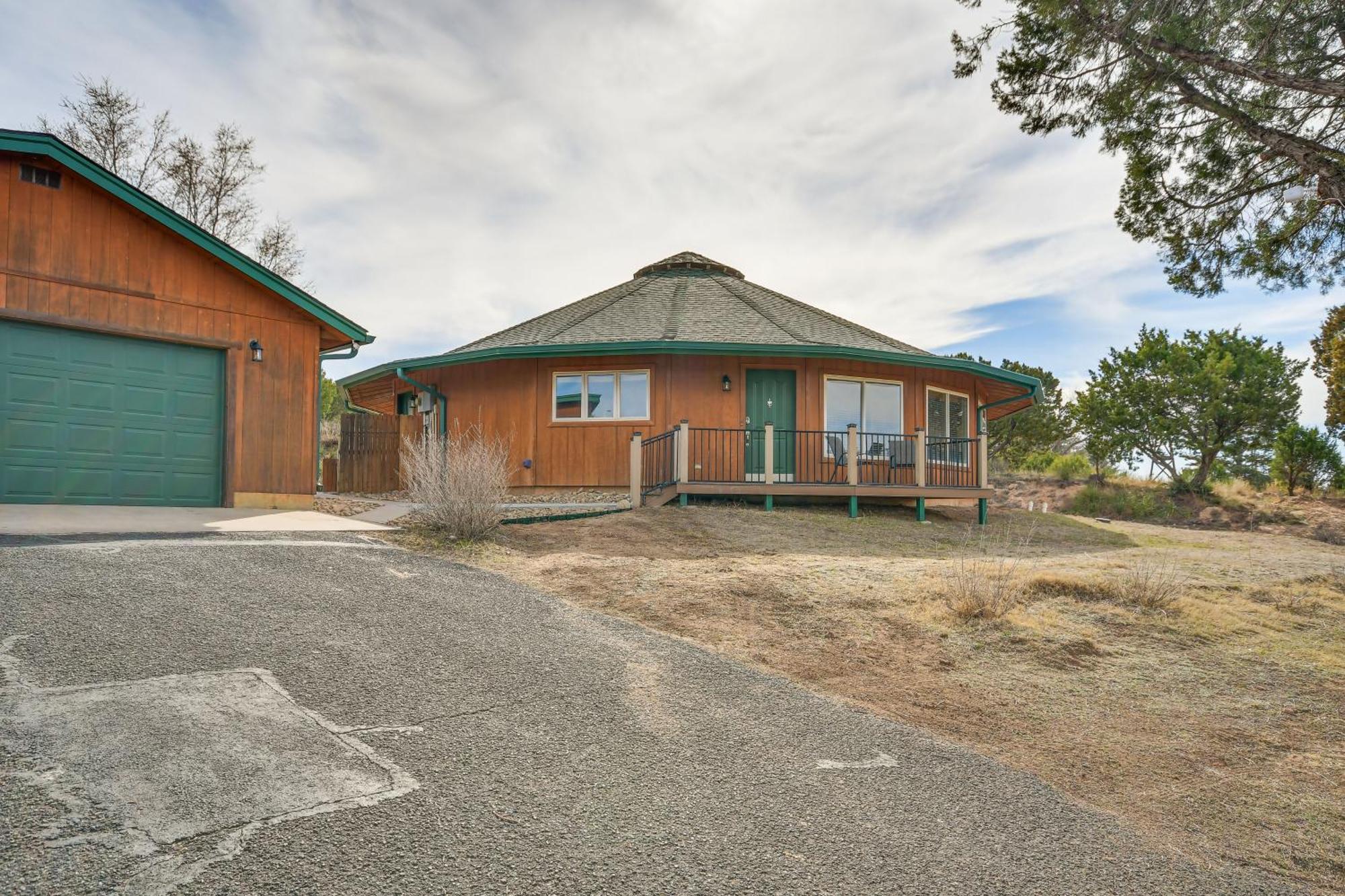Canyon Rim Retreat With Private Yard And Hot Tub! Amarillo