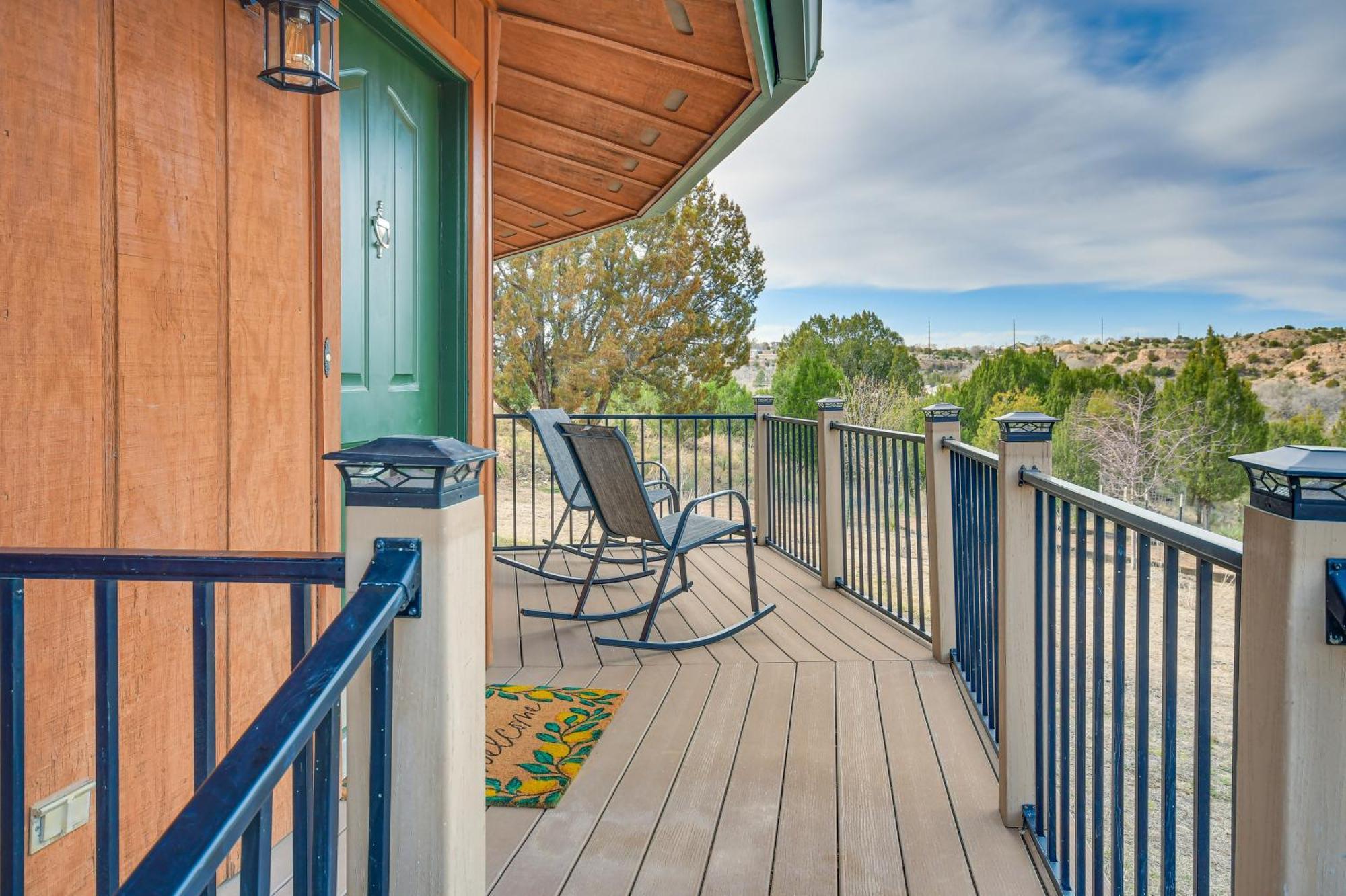 Canyon Rim Retreat With Private Yard And Hot Tub! *