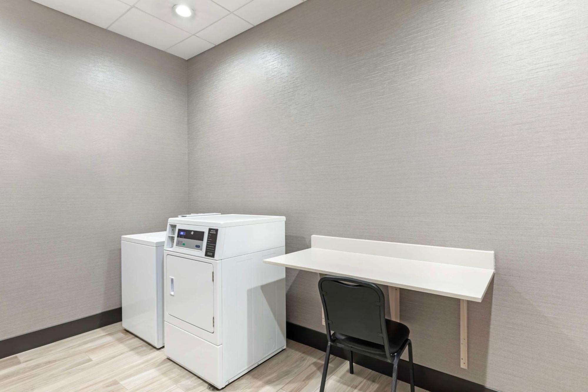 Western Medical Center 3*