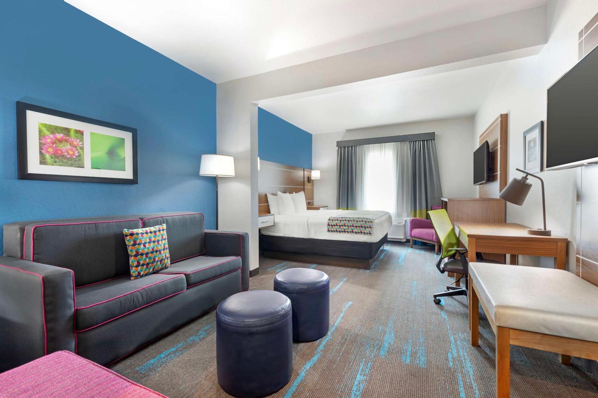 Western Medical Center 3*