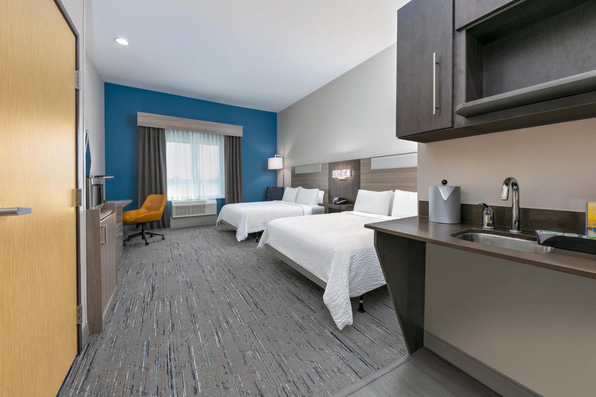 Express & West By Ihg