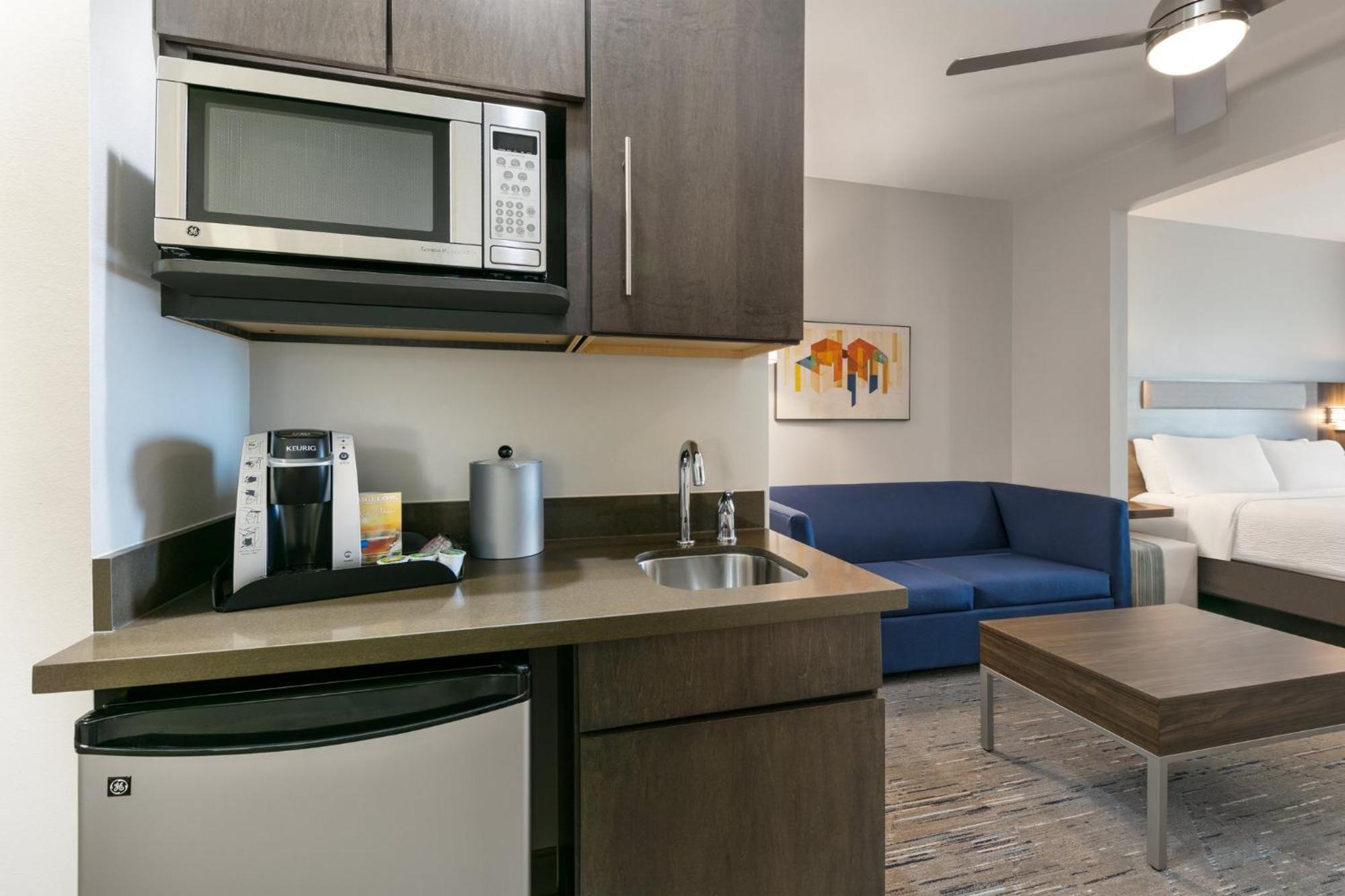 Hotel Express & West By Ihg