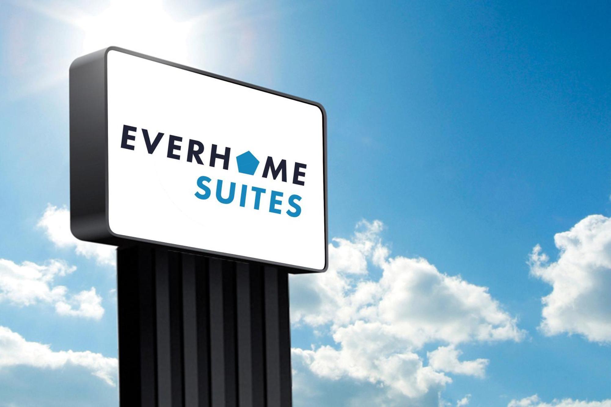 Everhome West - Medical Center