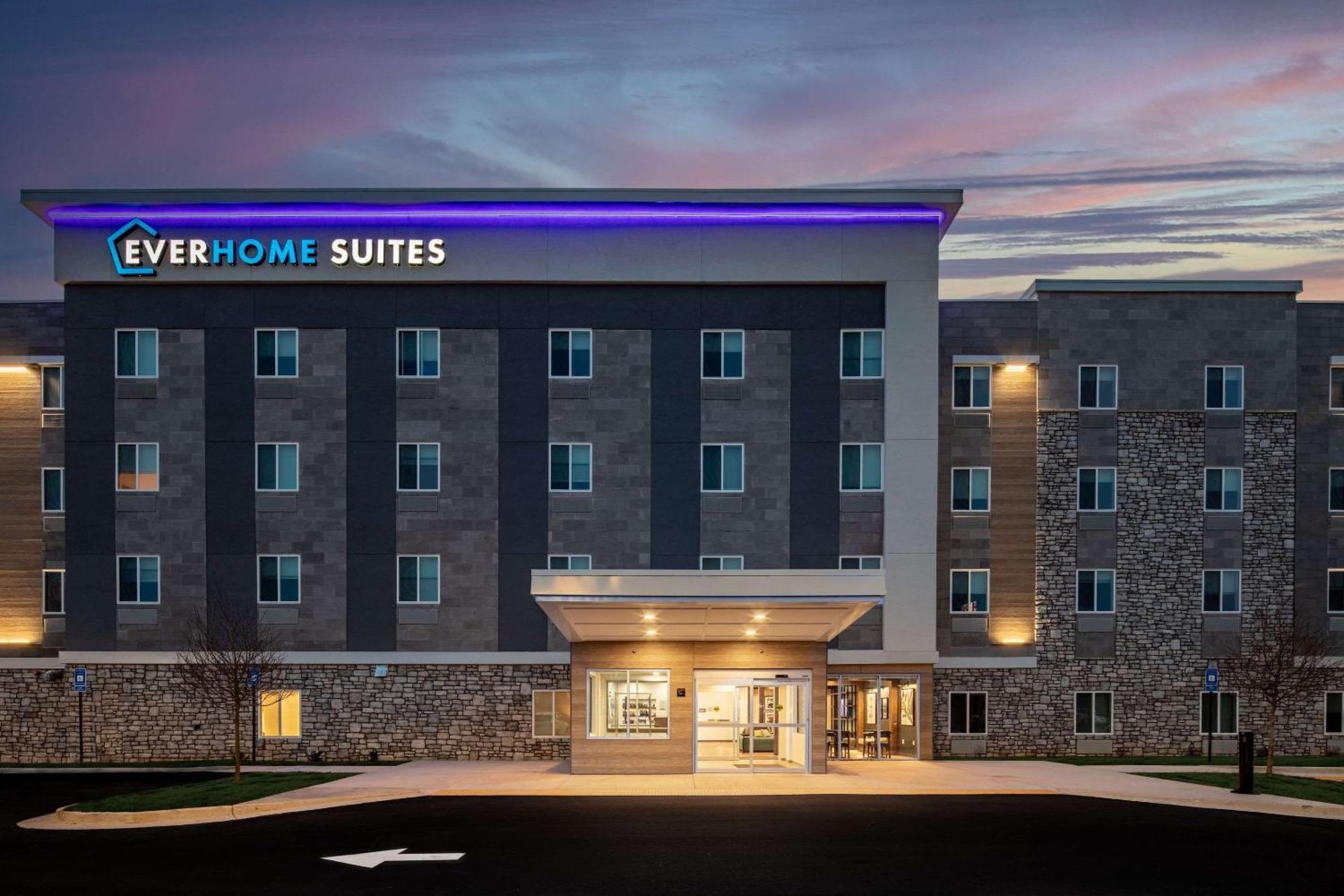 Everhome West - Medical Center Hotel
