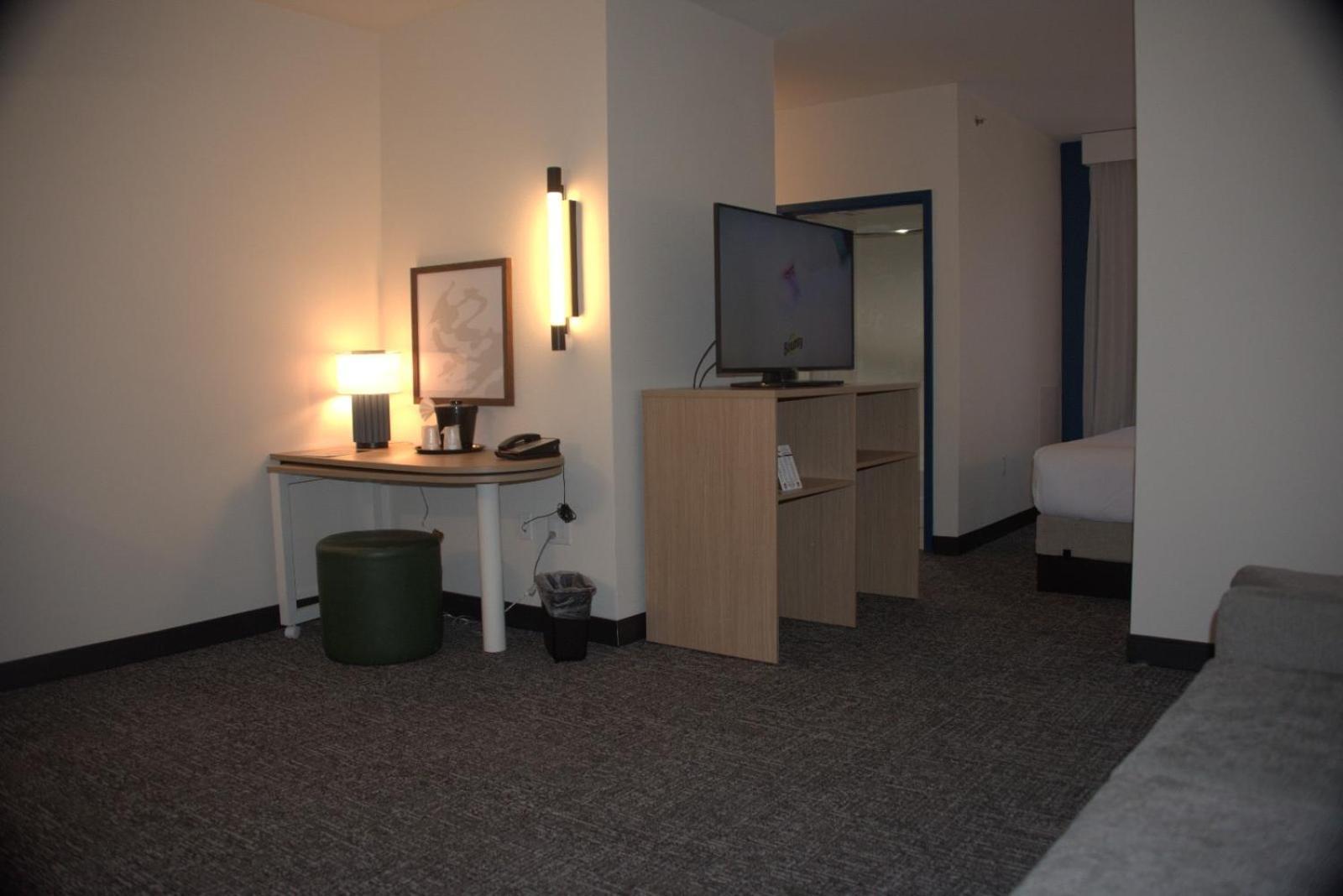 Spark By Hilton East Hotel 3*