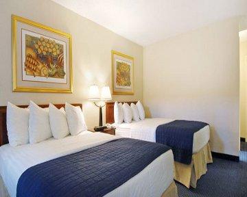 Fairfield By Marriott & Hotel