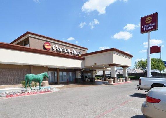 Fairfield By Marriott & Hotel