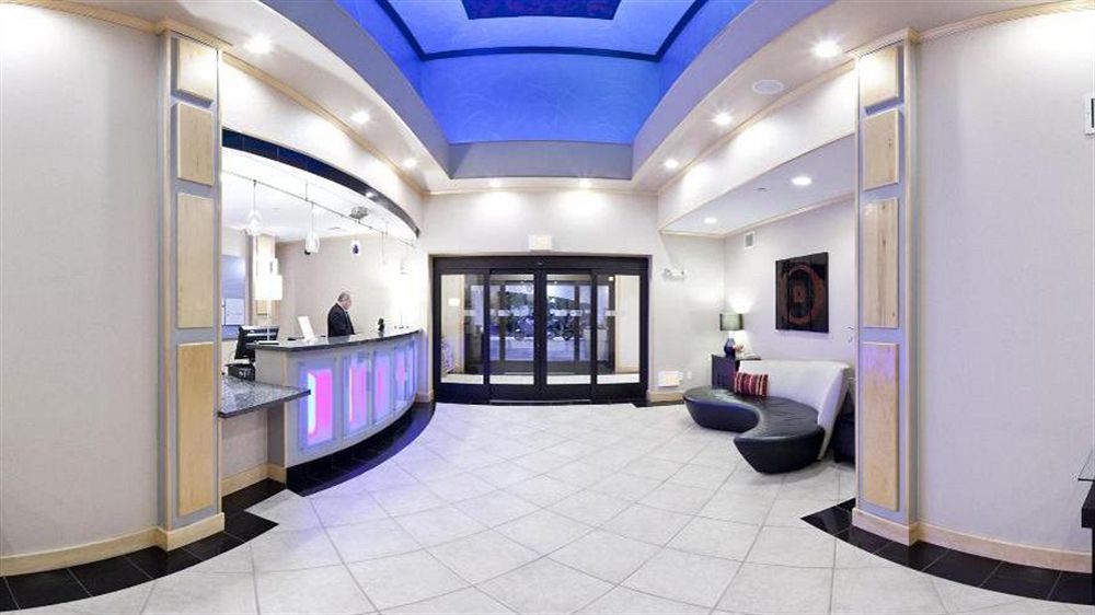 Express & By Ihg 2* Amarillo
