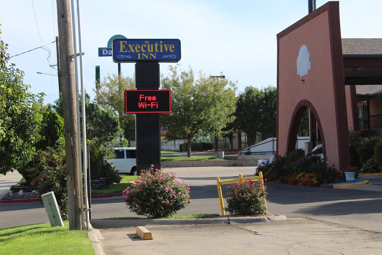 The Executive & 2* Amarillo