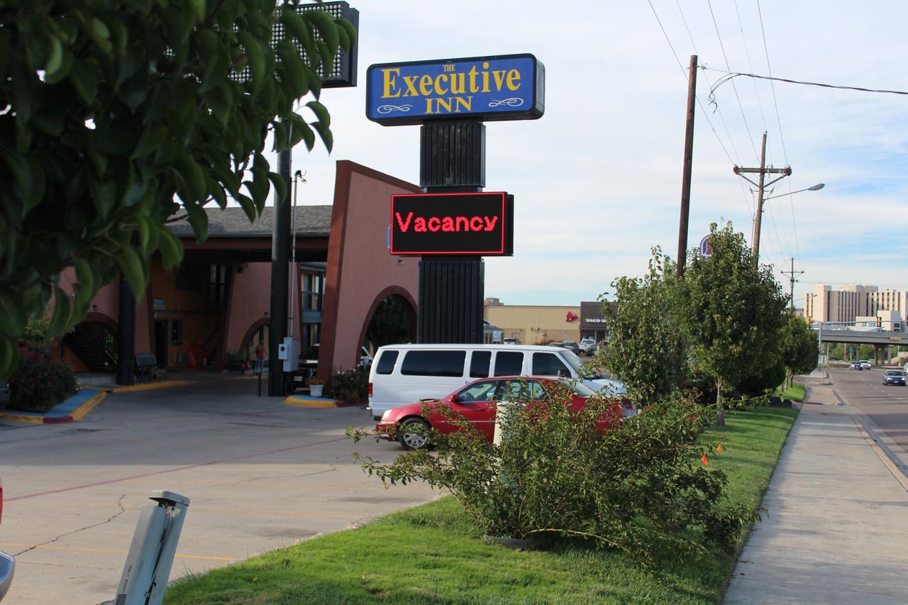 The Executive & 2* Amarillo