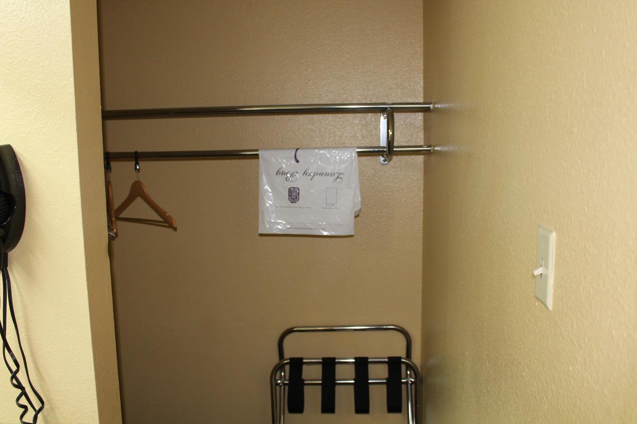 Inn The Executive &
