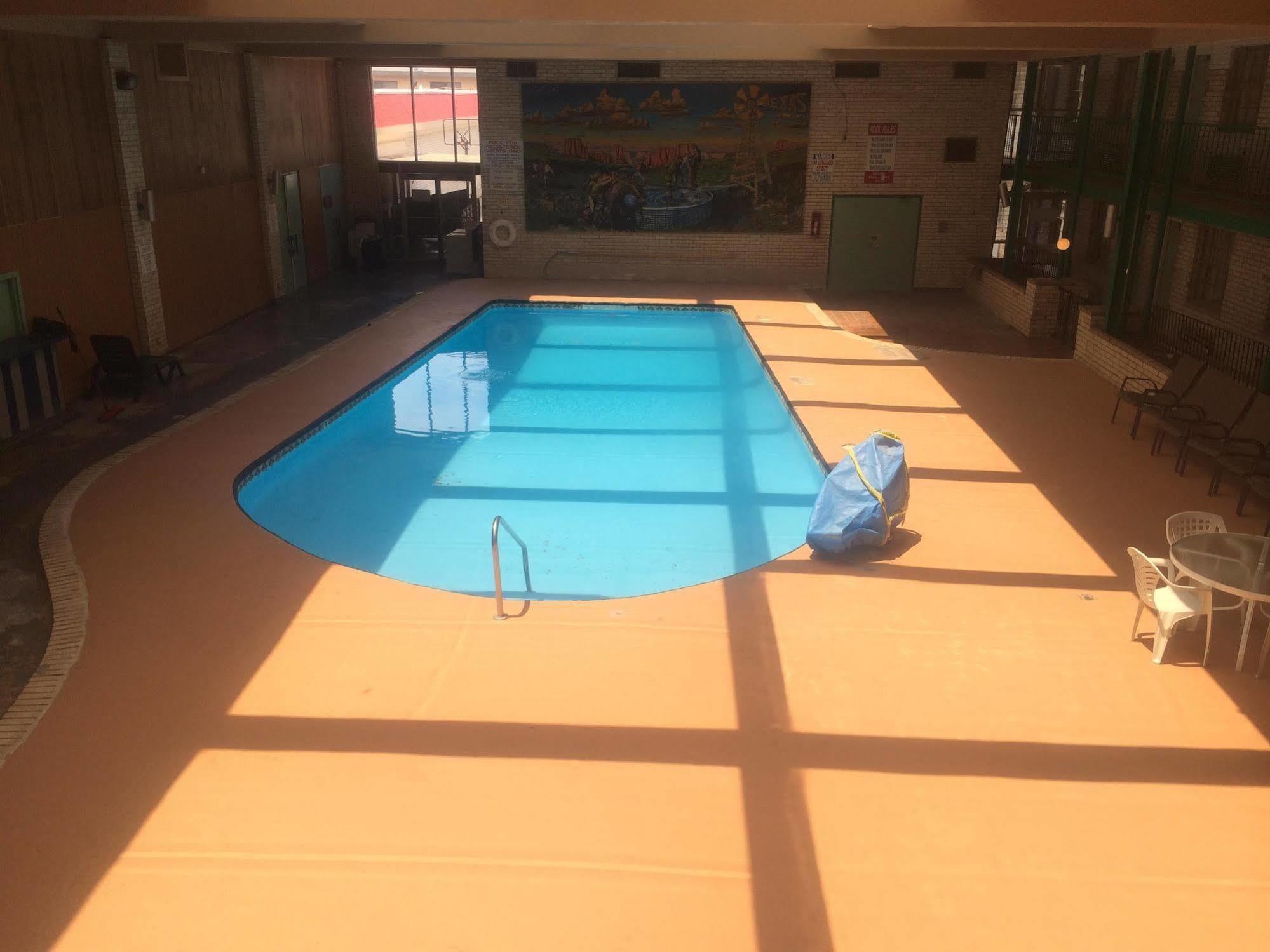 Hotel Rest - Extended Stay, I-40 Airport, Wedding & Event Center