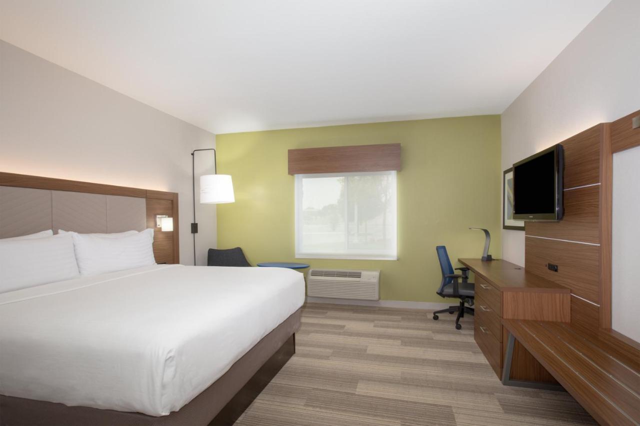 Express & By Ihg 2* Amarillo