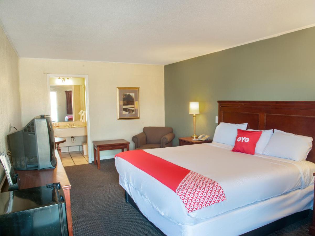 Rest - Extended Stay, I-40 Airport, Wedding & Event Center Hotel